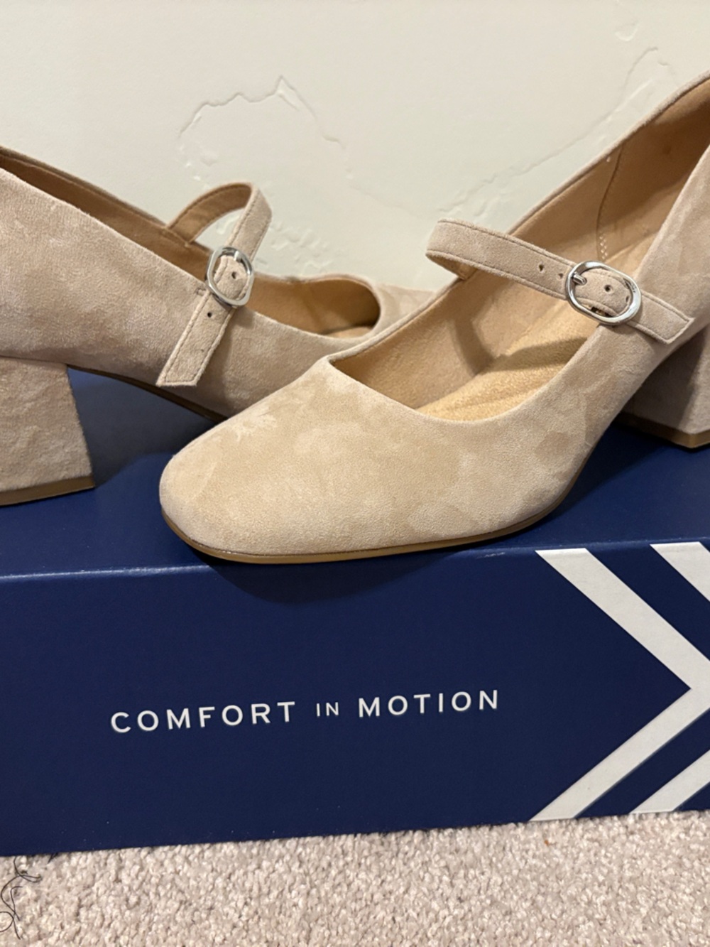 Rockport Xena light natural Suede Mary Jane Block Heel Maryjane Pumps